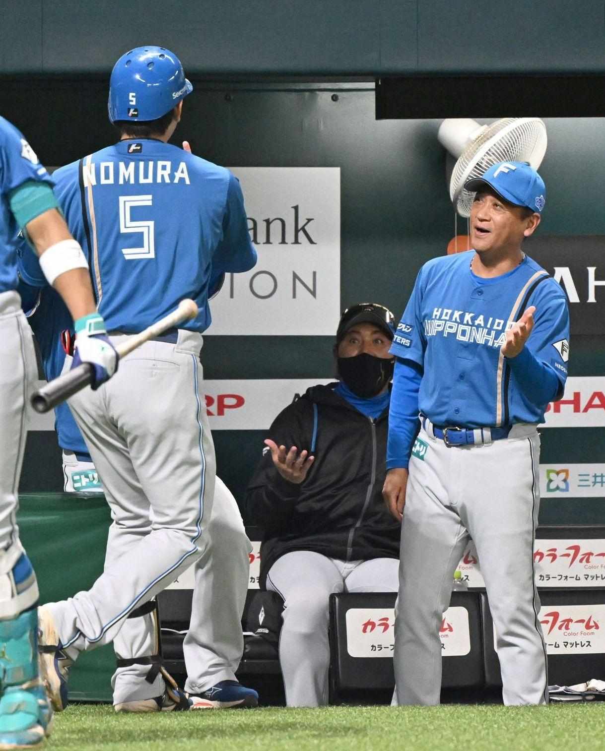 日本ハム・新庄監督、開幕からの戦い、想定外認め厳しく総括「そりゃ最低でしょう」屈辱8戦全敗の宿敵ソフトBに「強いね。強い、強い!」「カモにされてるチームなかった。今年が初めて」(デイリースポーツ)