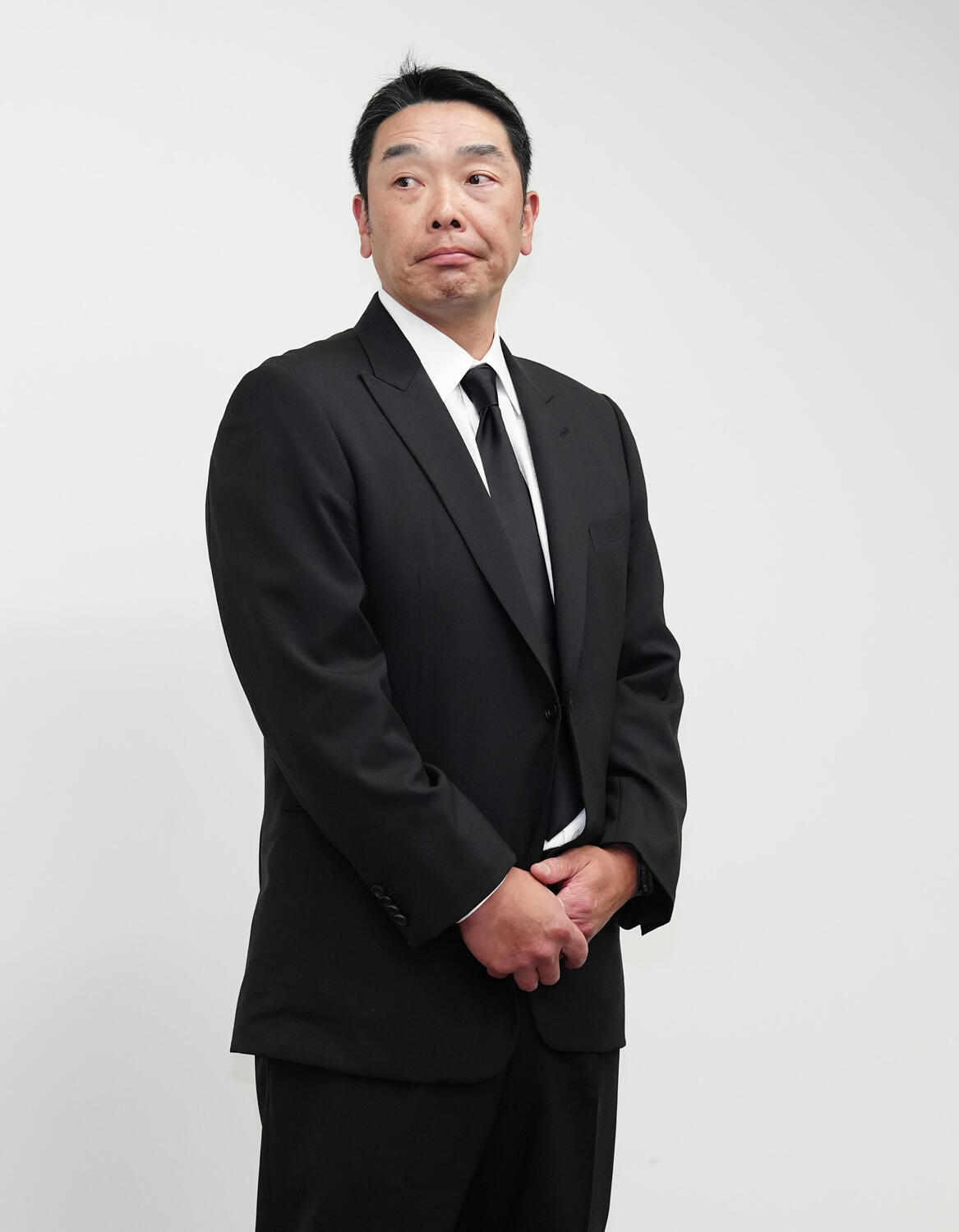【巨人】阿部慎之助監督が辞任会見　18歳長女からの手紙も紹介　長女への暴行の疑いで逮捕（日刊スポーツ）